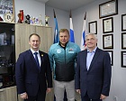 Председатель Профсоюза П.А. Рожков в рамках визита в Сахалинскую область провел рабочую встречу с председателем территориальной организации ПРОФСПОРТТУРА РФ в регионе А.Ю. Никоновым